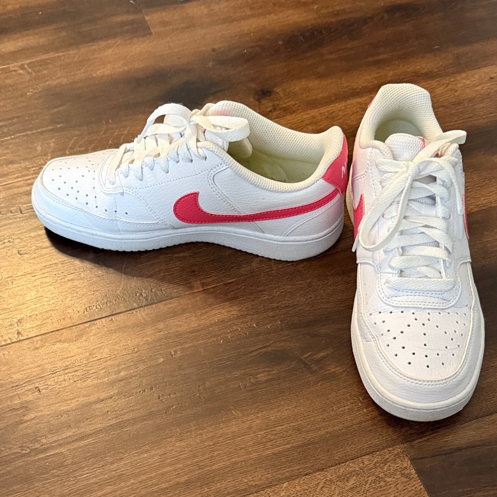 Nike dunks- pink